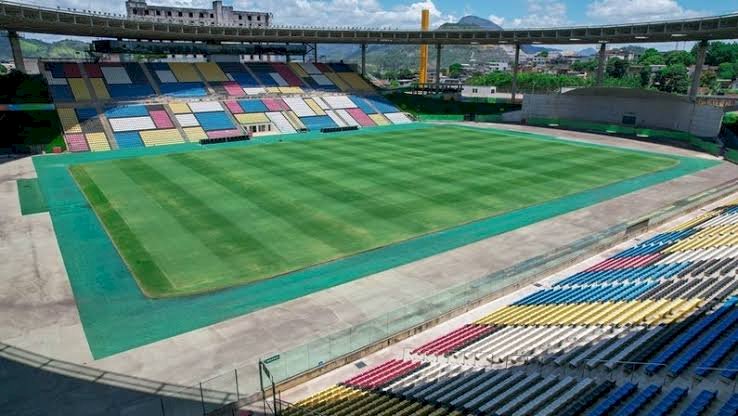 CBF confirma jogo do Botafogo contra Brasiliense no Kleber Andrade