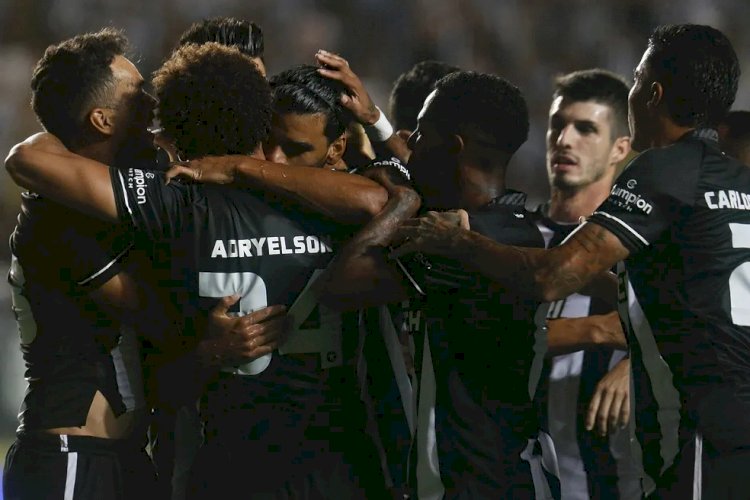 Em Cariacica Botafogo é letal e usa bem a bola parada como arma