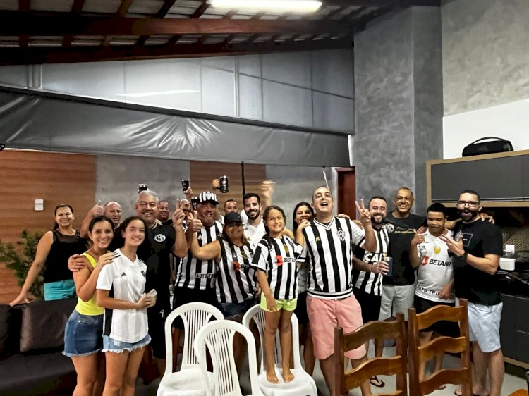 Torcida Galo Doido Aracruz festeja mais um título