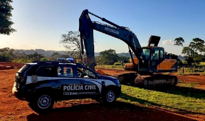 Polícia Civil de Minas localiza escavadeira furtada em Aracruz