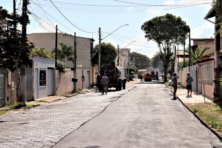 Ruas do bairro Vila Nova em Aracruz passam por serviços de infraestrutura