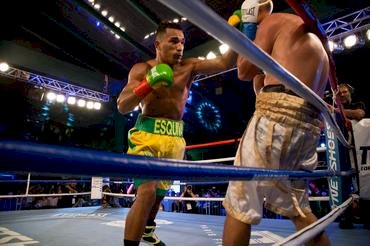 Capixaba Esquiva Falcão é derrotado na disputa do título mundial de boxe