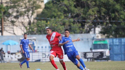 Vitória bate o eliminado Real Noroeste no duelo capixaba e ainda sonha com vaga na Série D