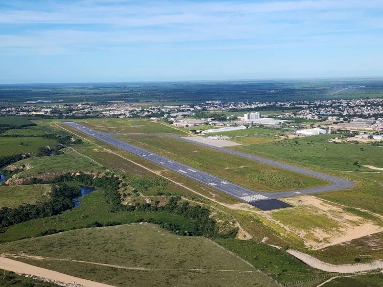 Aeronáutica faz testes para permitir voos comerciais no Aeroporto de Linhares