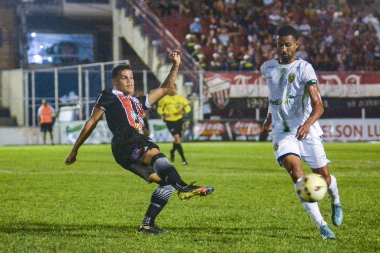 Serra é o primeiro finalista da Copa Espírito Santo