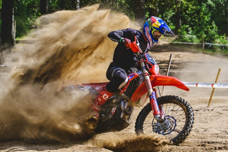 Piloto aracruzense Bruno Crivilin disputa penúltima etapa do Brasileiro de Enduro