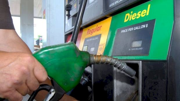 Diesel deve ficar R$ 0,10 mais caro nesta terça com volta de impostos federais