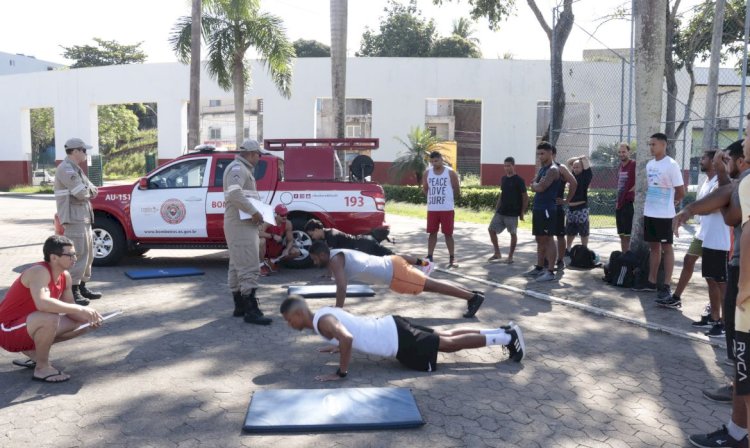 Nova equipe de guarda-vidas são preparadas para o verão de Aracruz