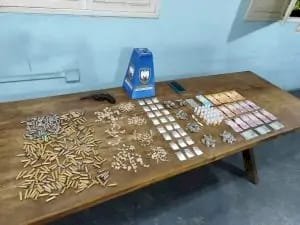 Gerente de tráfico é preso com drogas e arma em Aracruz