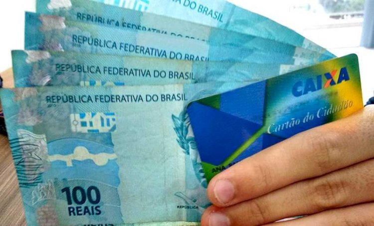 Nascidos em janeiro começam a receber o abono salarial