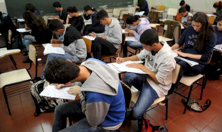 Espírito Santo tem 13% dos estudantes do ensino público em atraso escolar