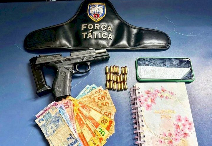 Foragidos da justiça são detidos com armas de fogo, munições e mais de 3 mil reais em Mar Azul