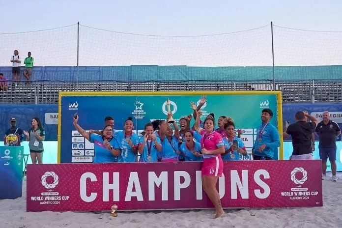 São Pedro conquista o Mundial de Clubes de Beach Soccer feminino