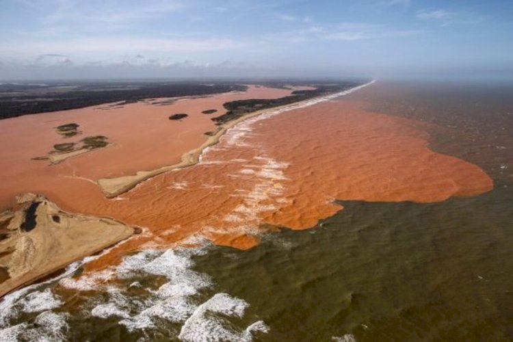 Lama no Rio Doce: defesa aponta erros de mineradoras no 1º dia de julgamento em Londres