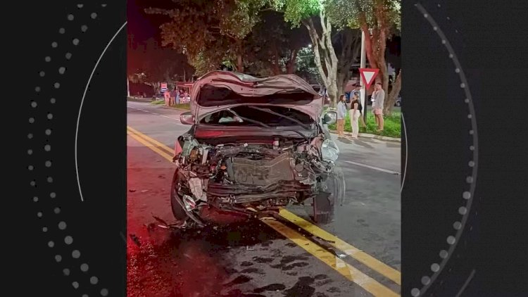 Grave acidente entre carros deixa um morto na BR-101, em Aracruz