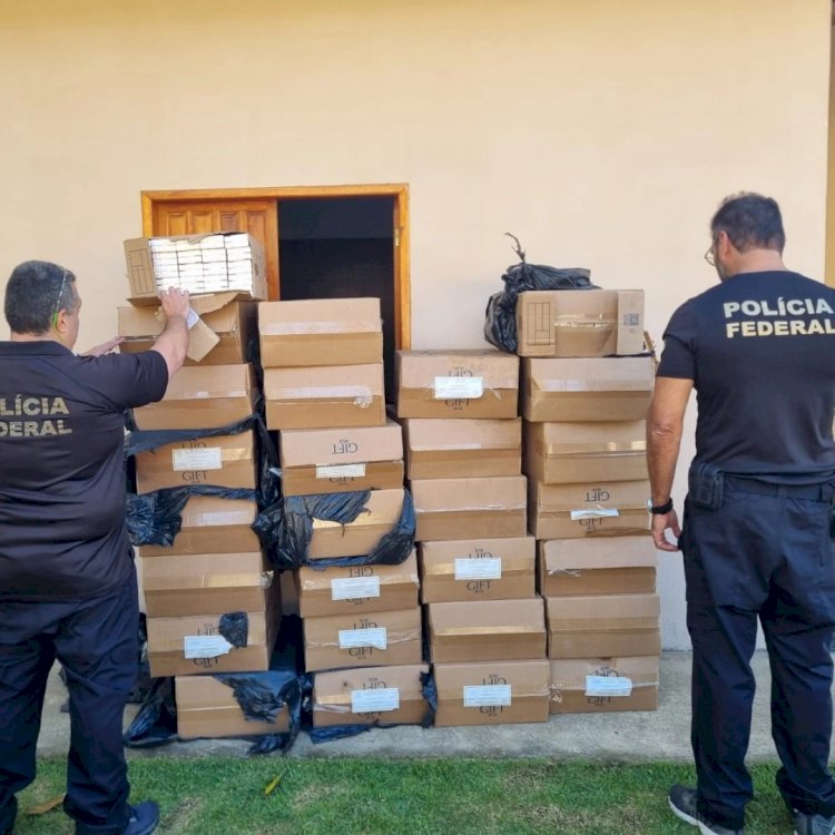 PF investiga contrabando de cigarros em cargas lícitas no ES