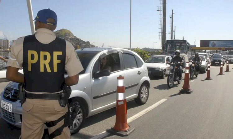 PRF reforça fiscalização nas estradas durante feriado da Semana Santa