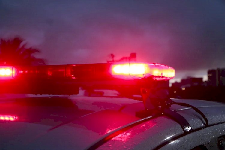 Simulacro de arma e rádio comunicador são presos pela PM em escola de Ibiraçu