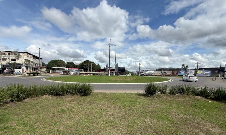 Meio Ambiente de Aracruz inicia contrato de paisagismo para praças, rotatórias e áreas públicas