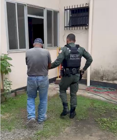 PCES e PPES prendem condenado por feminicídio em Fundão