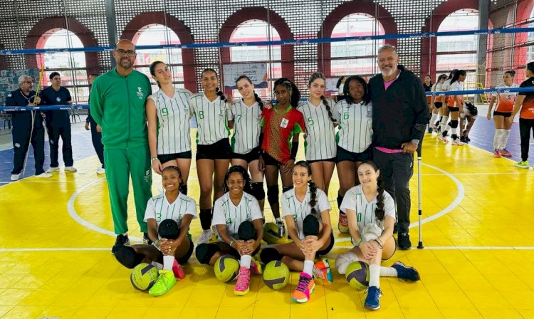 Aracruz se destaca nos jogos escolares com medalhas no vôlei e no handebol